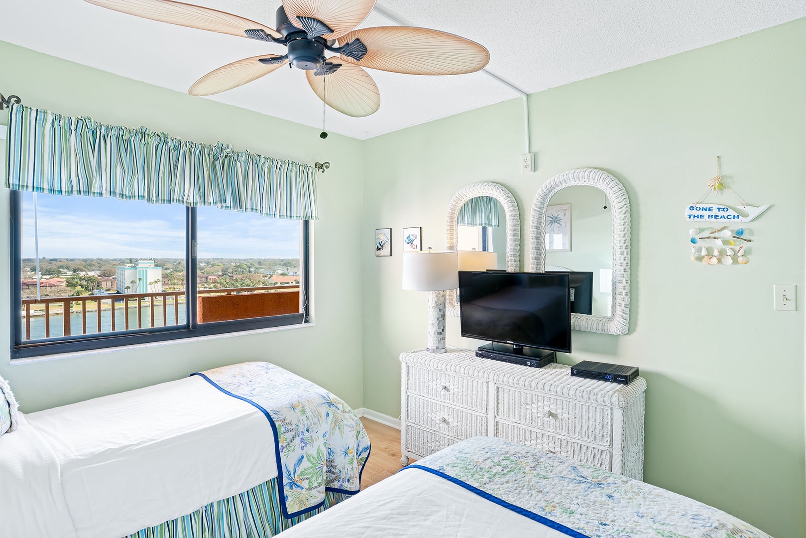 Full Quality-07981_copyright