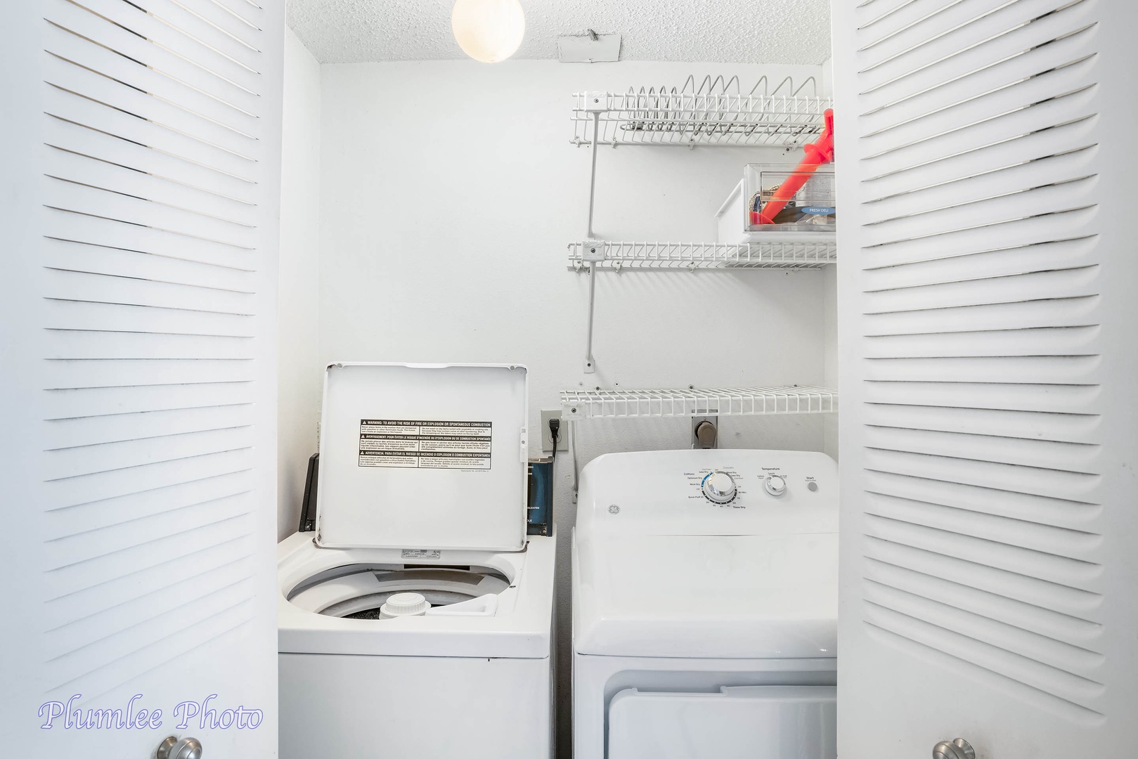 No need to overpack , use the in-closet washer and dryer