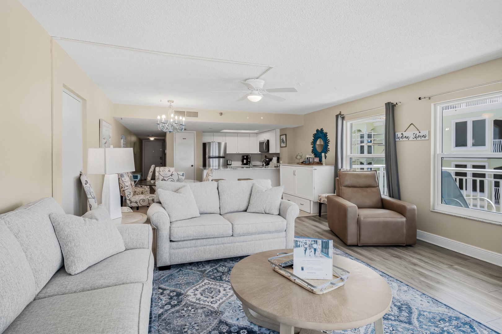 New living room furniture with electric leather recliner (July 2026)