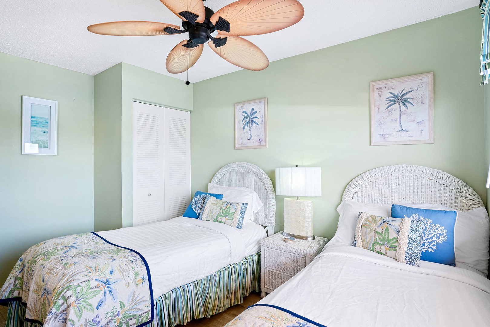 Full Quality-07984_copyright