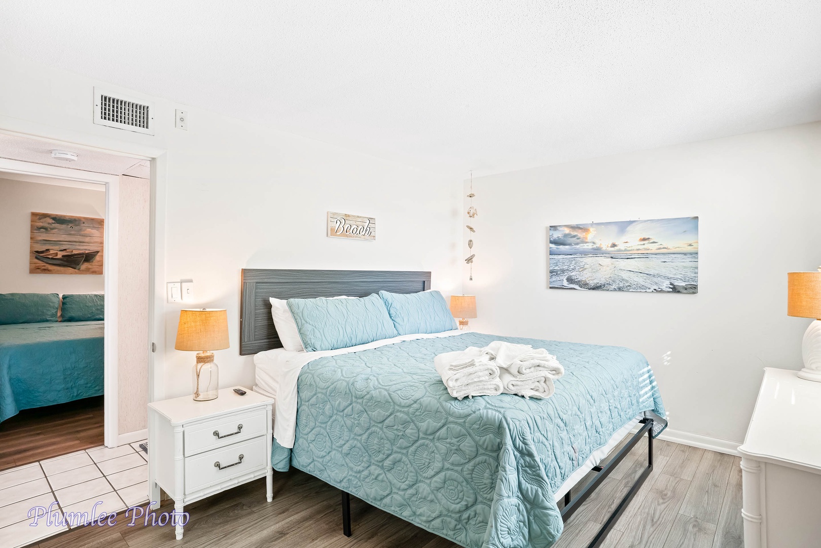 Master bedroom with memory foam King bed