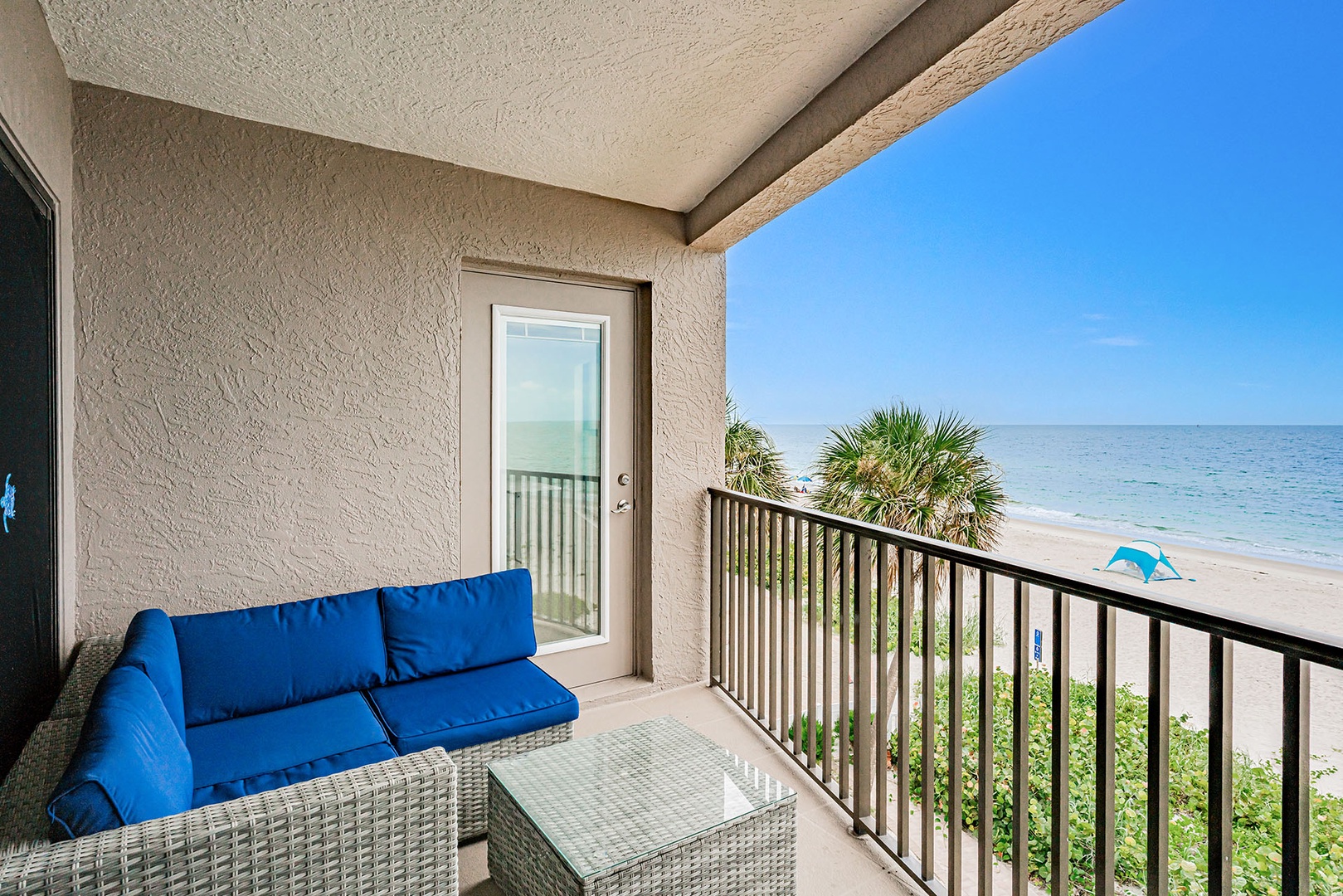 Private balcony overlooking the beach