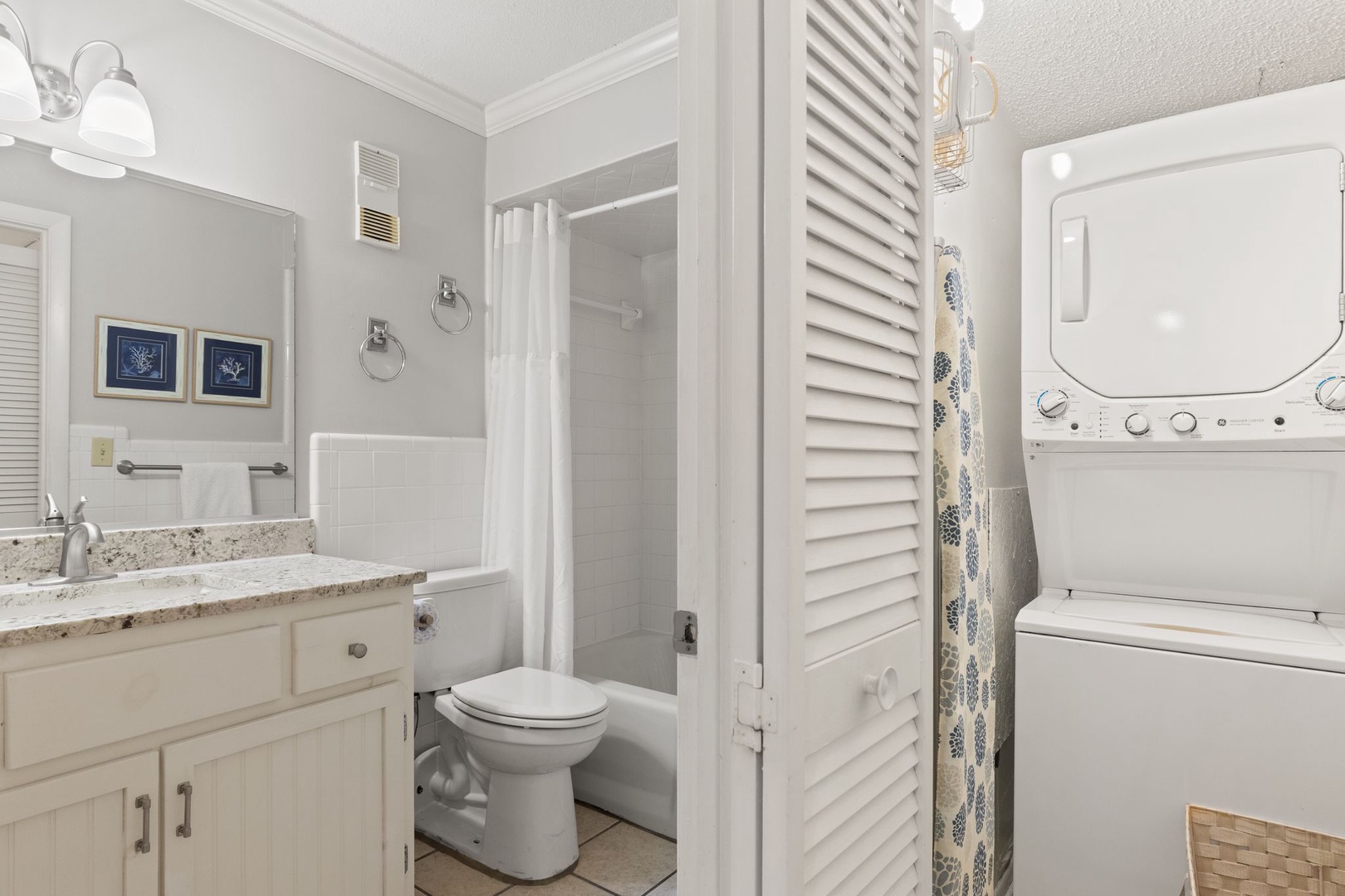 Guest Bathroom/ Laundry