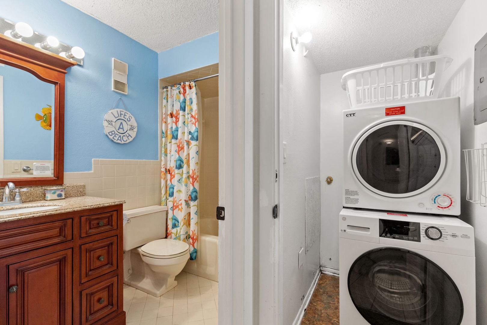 Guest Bathroom/Laundry