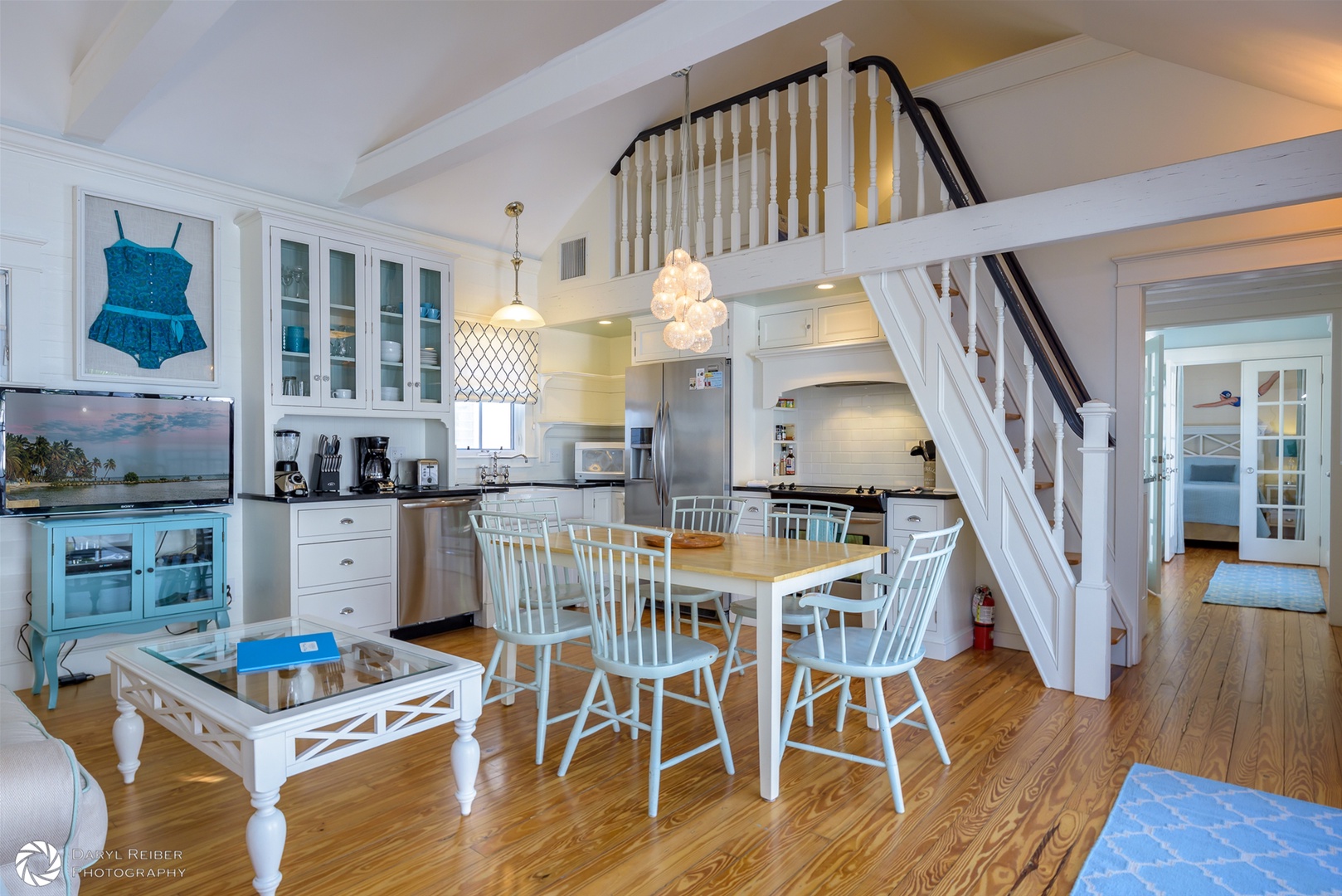 Dining Area and Full Kitchen