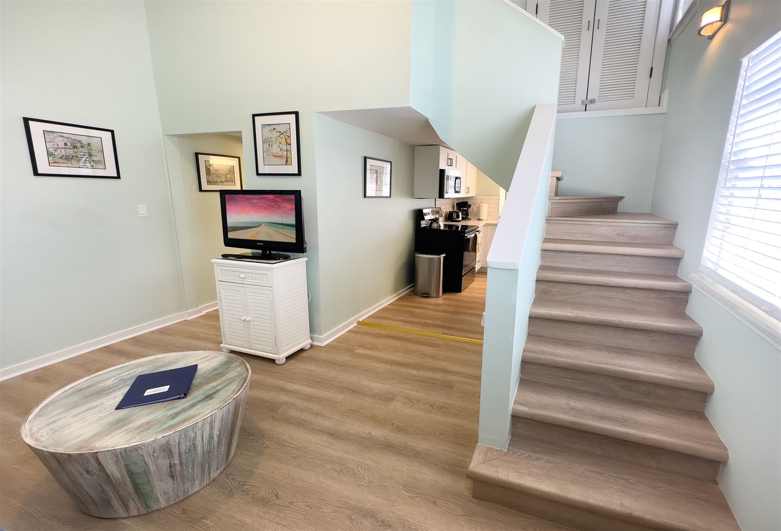 Stairs to loft bedroom