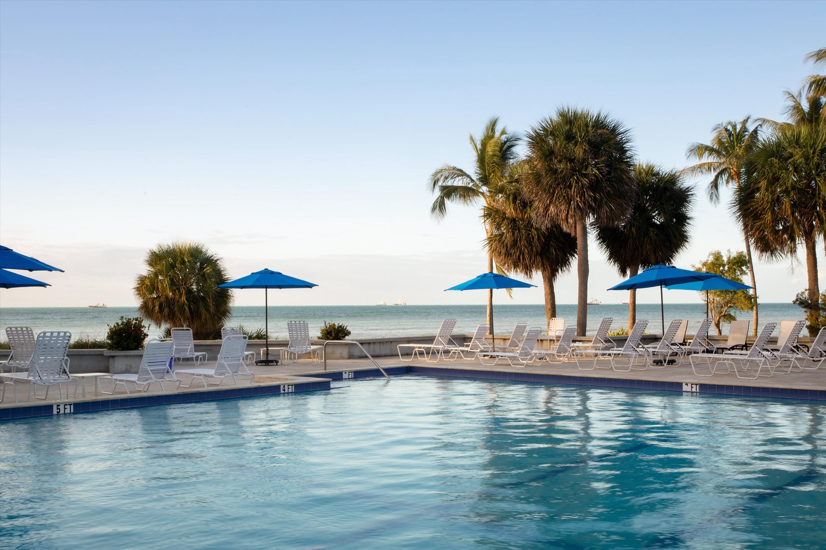 Large, Shared Pool Vista Fresco at 1800 Atlantic