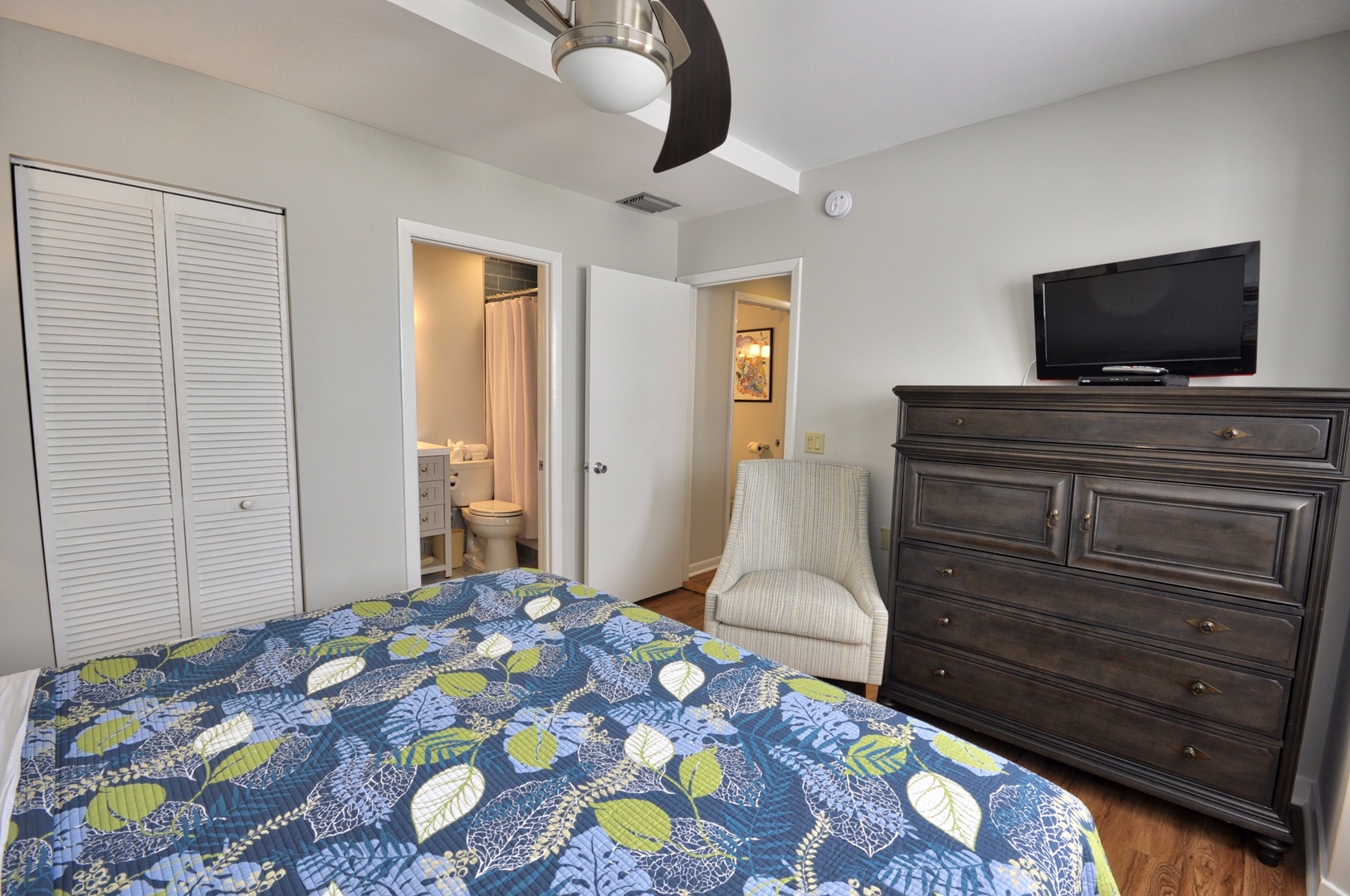 Downstairs bedroom and bathroom Duval Square Penthouse