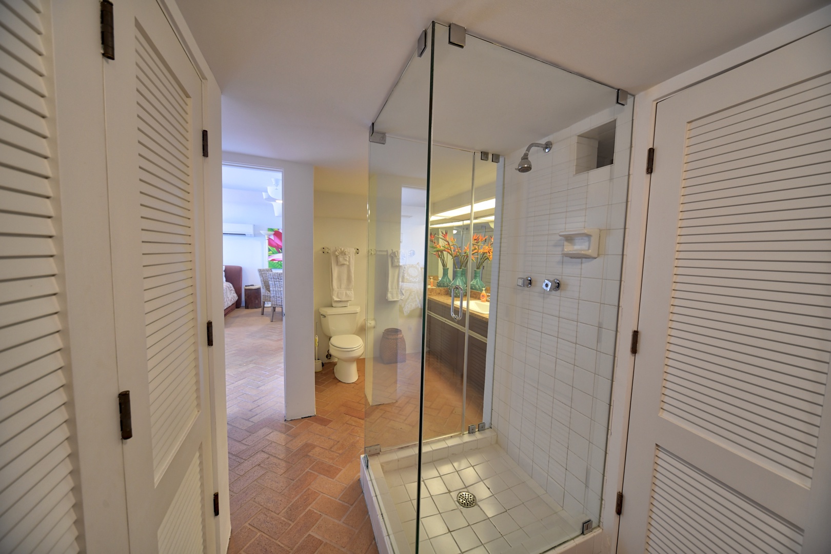 Bathroom and Shower Casa Atlantica Studio Key West