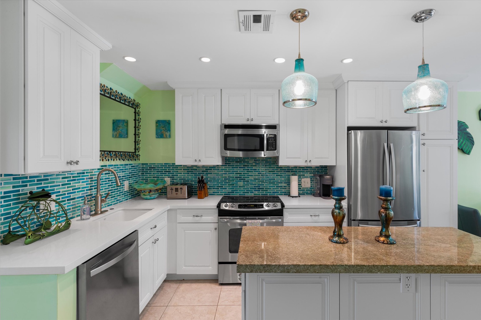 Full Kitchen