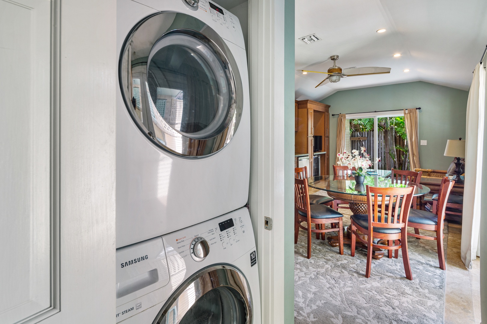 Villa laundry @ Watson House Grand Estate Key West