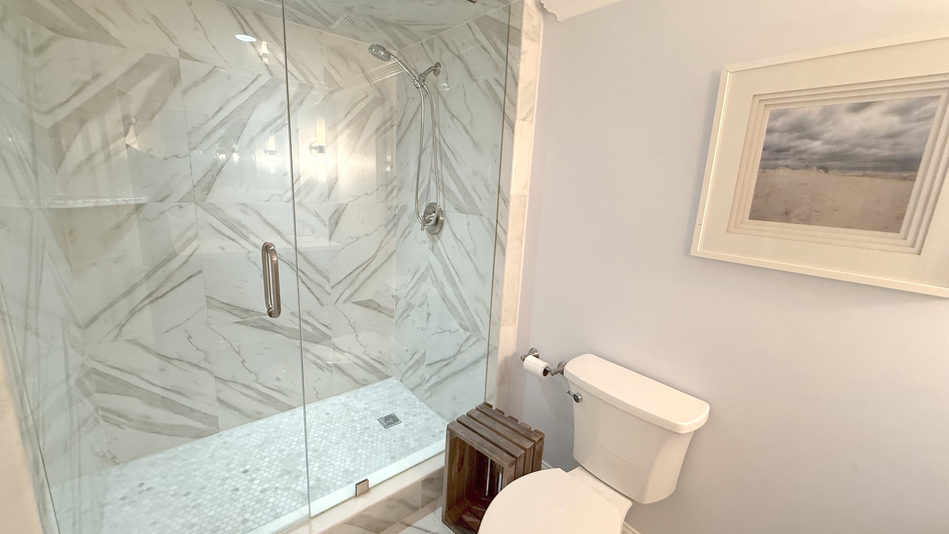 Guest Bath 2
