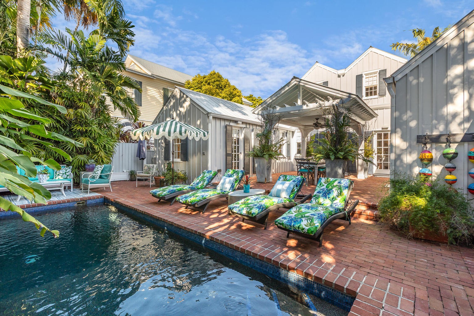 Private Patio/Heated Pool