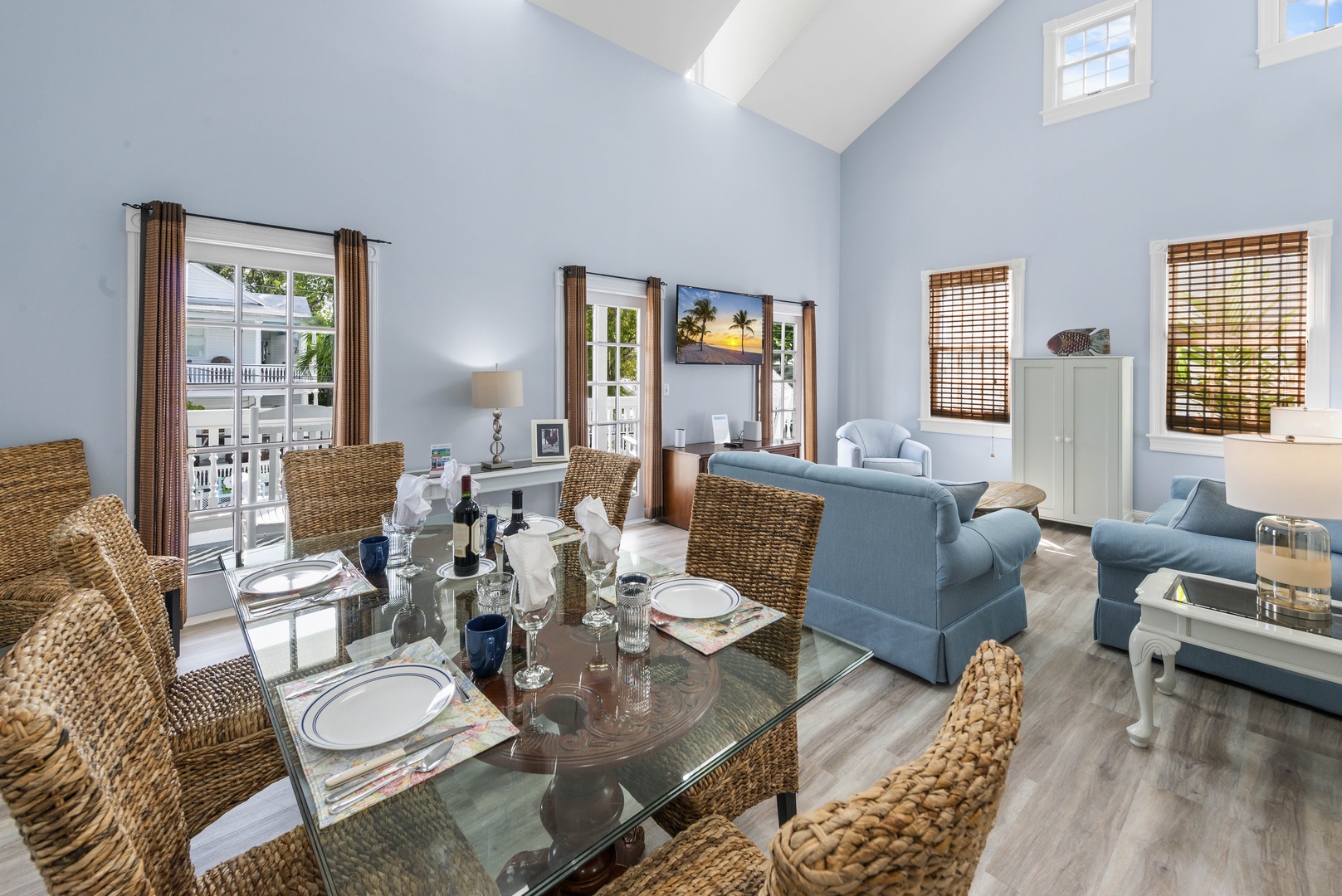 A Cuban Club Suite