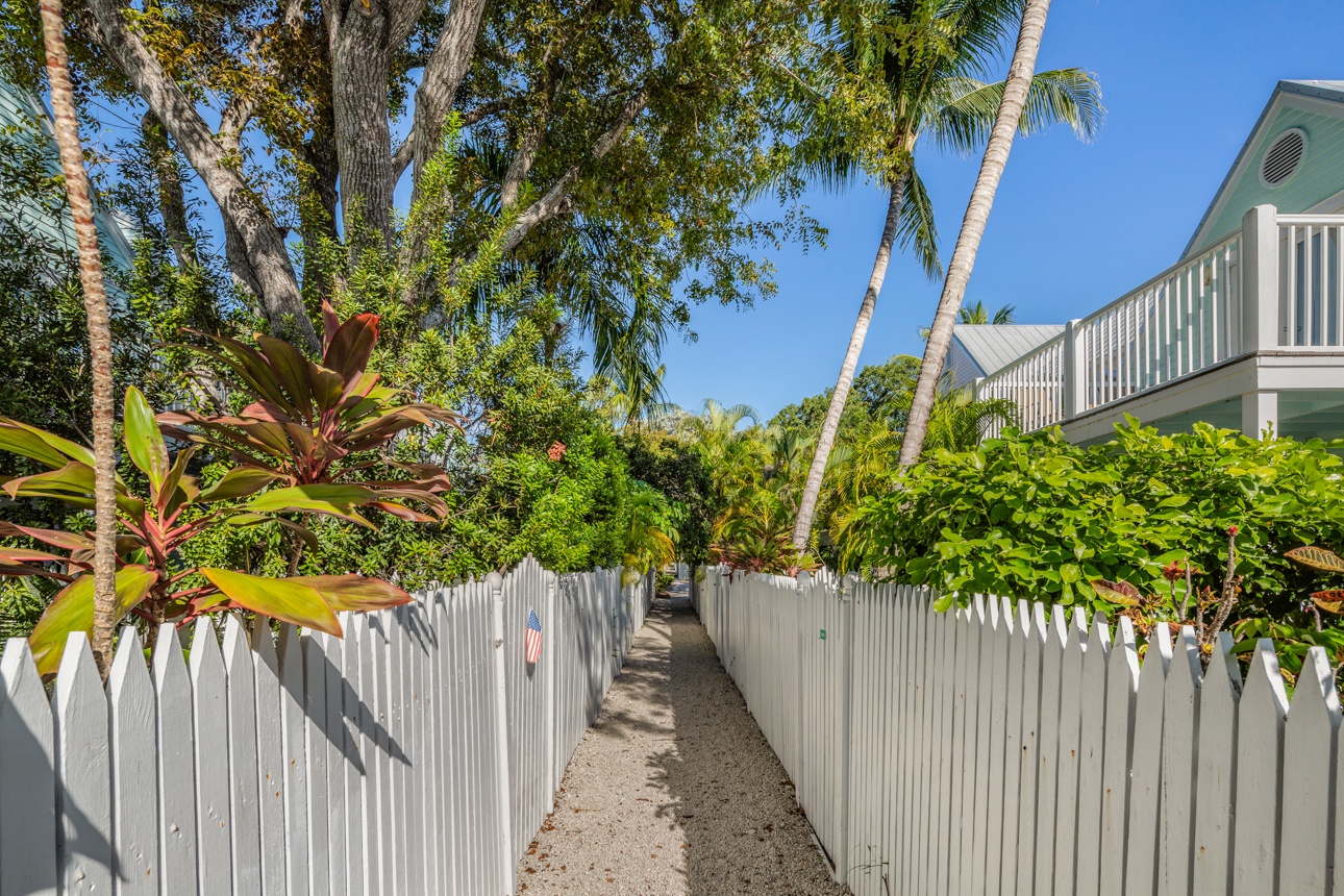 Walkway to Pool Shipyard Palms @ Truman Annex Key West