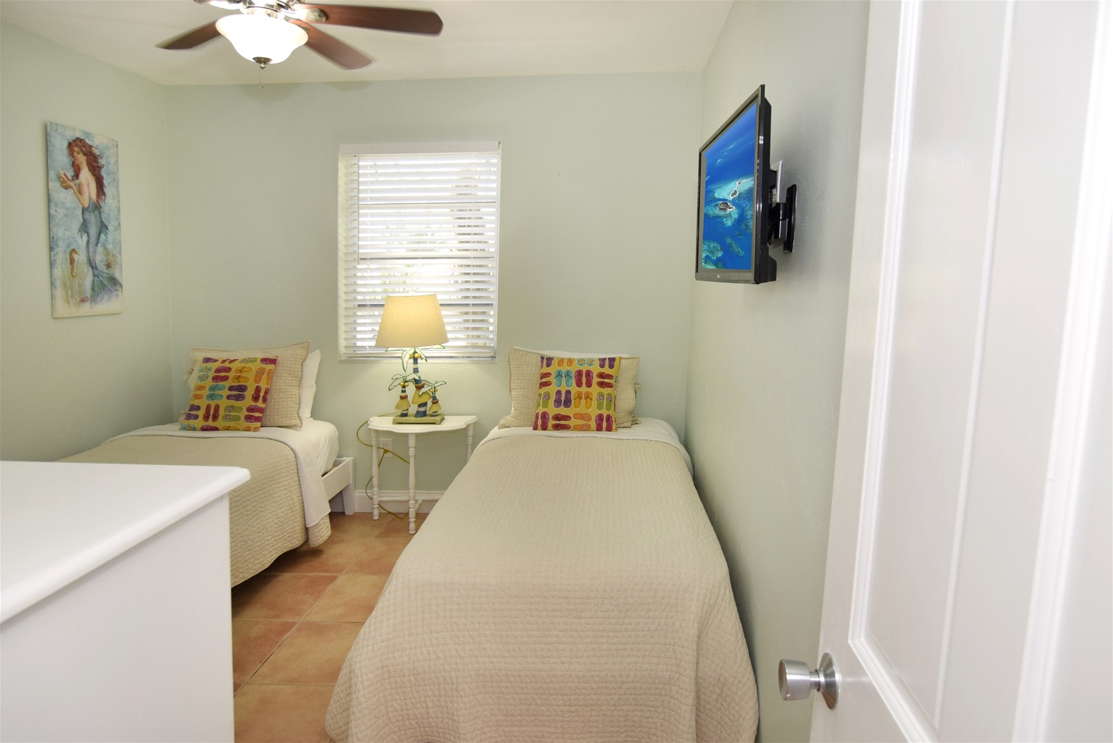 bedroom3