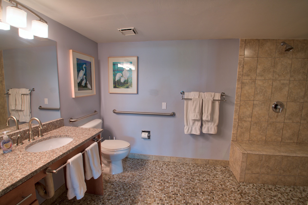 Main Bath Ensuite Vista Fresco at 1800 Atlantic Key West