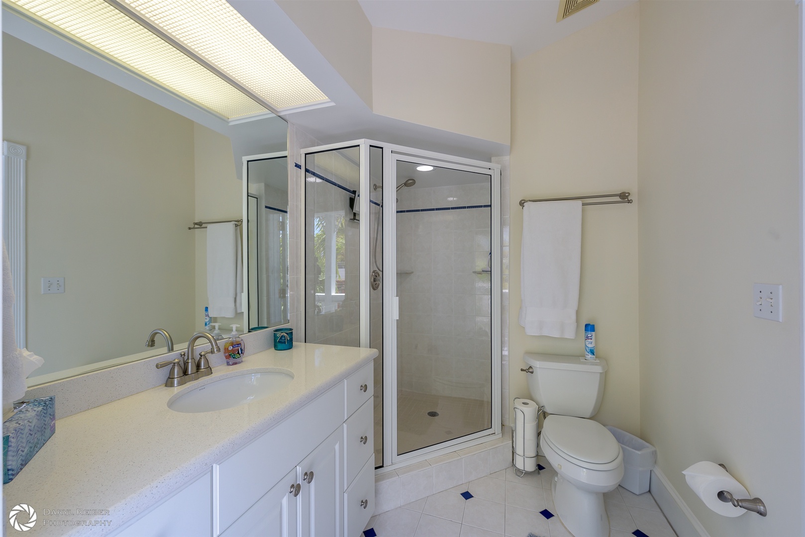 2nd Bedroom ensuite full bathroom