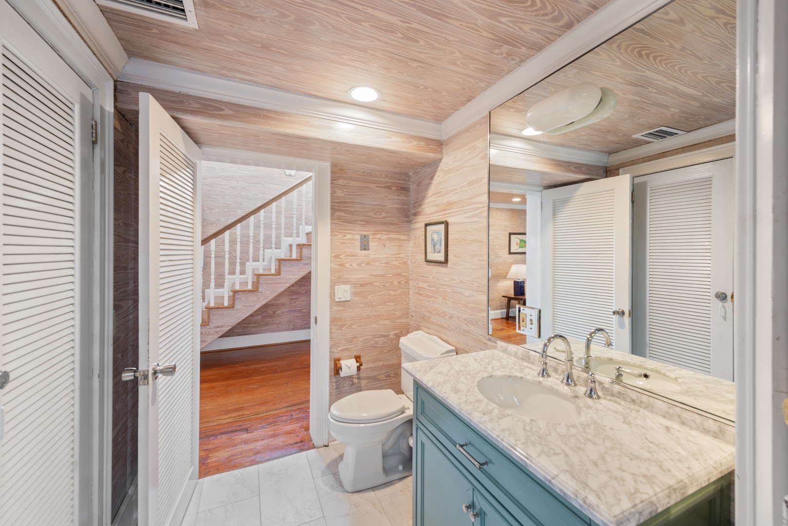 Full bathroom downstairs