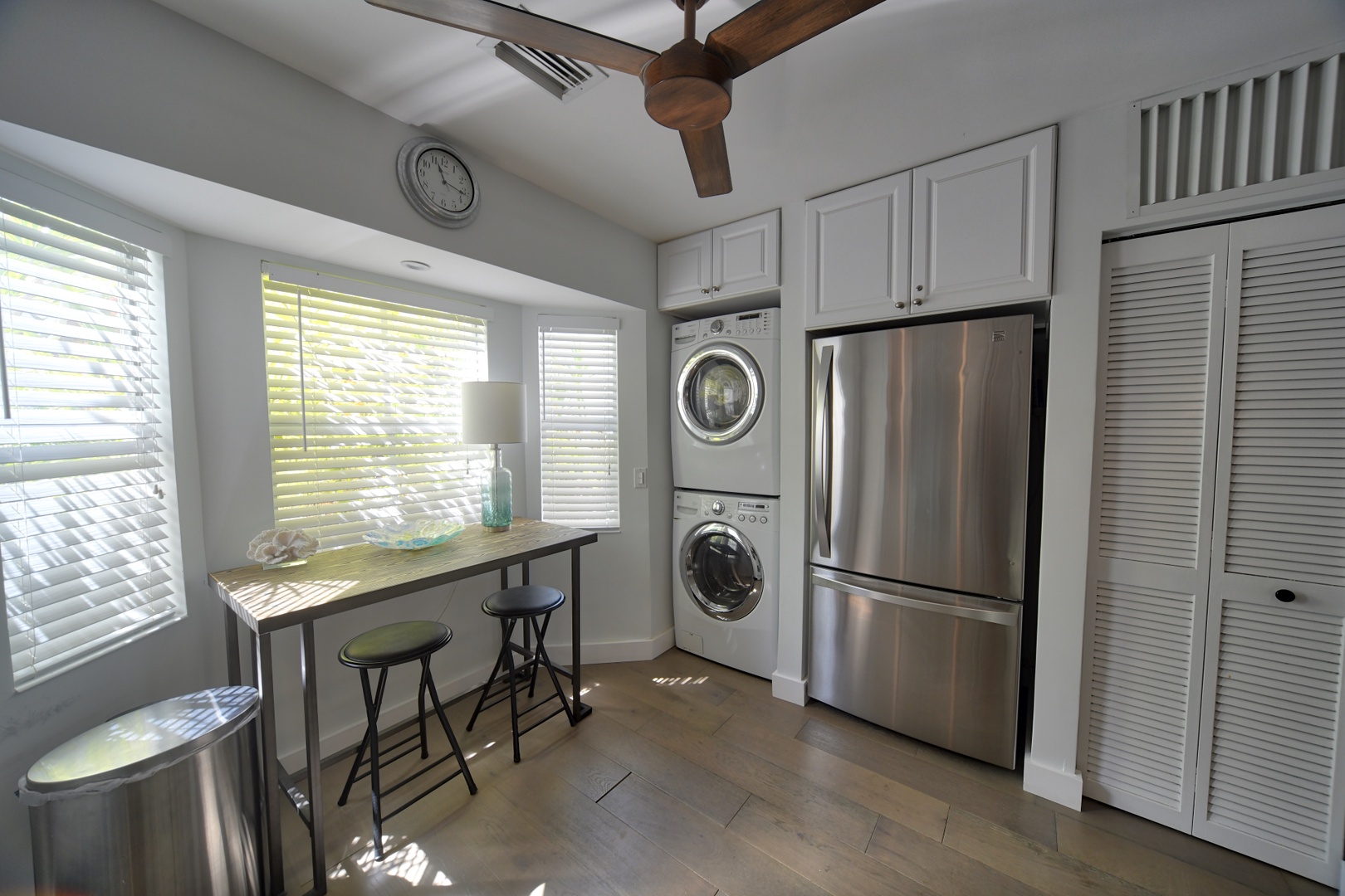 Kitchen and Laundry Villa Serena @ Duval Square Key West