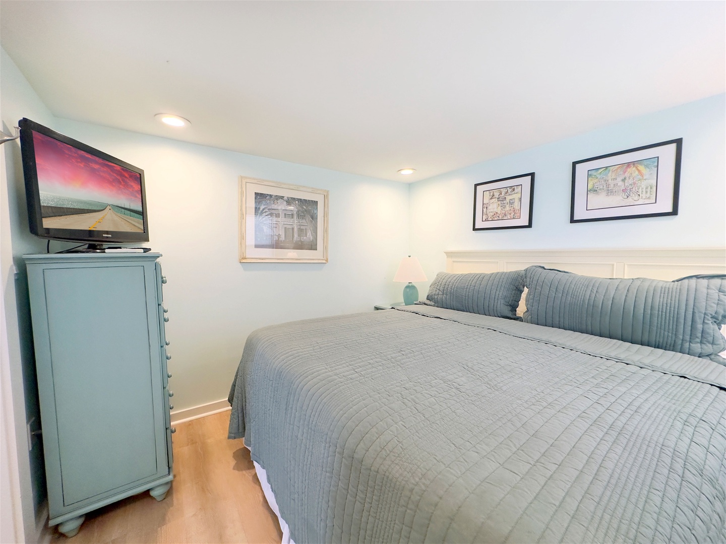 Bedroom with TV