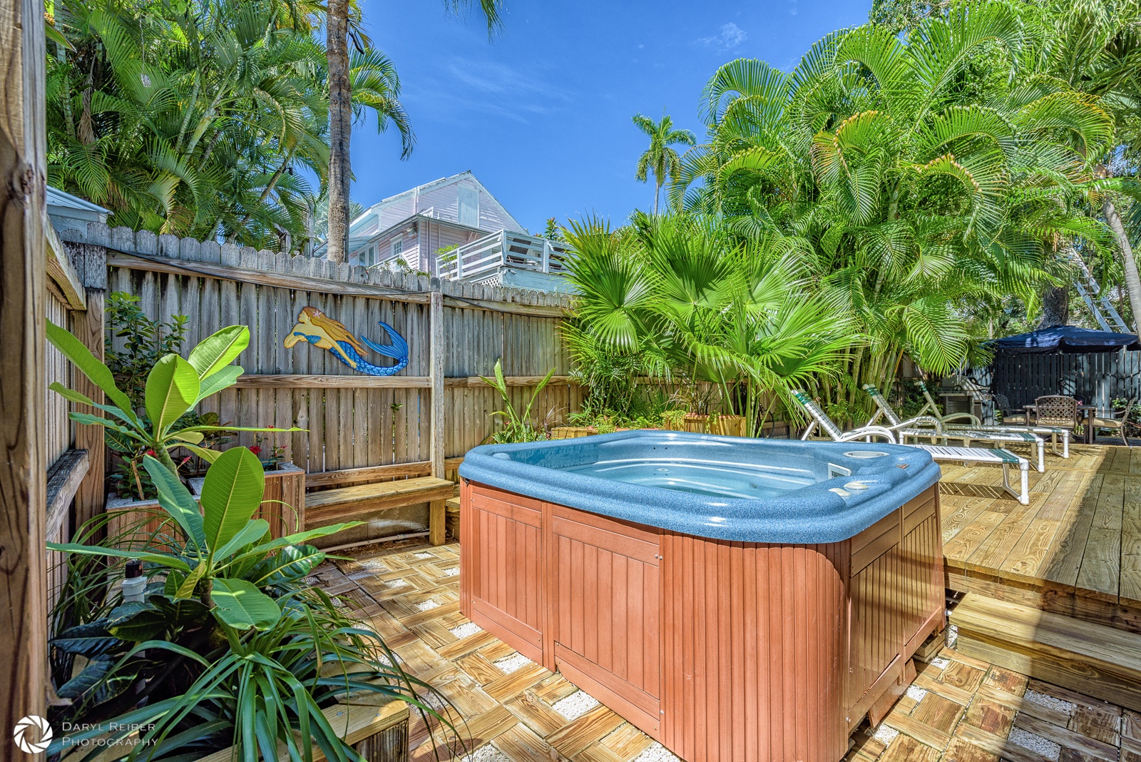 Private hot tub