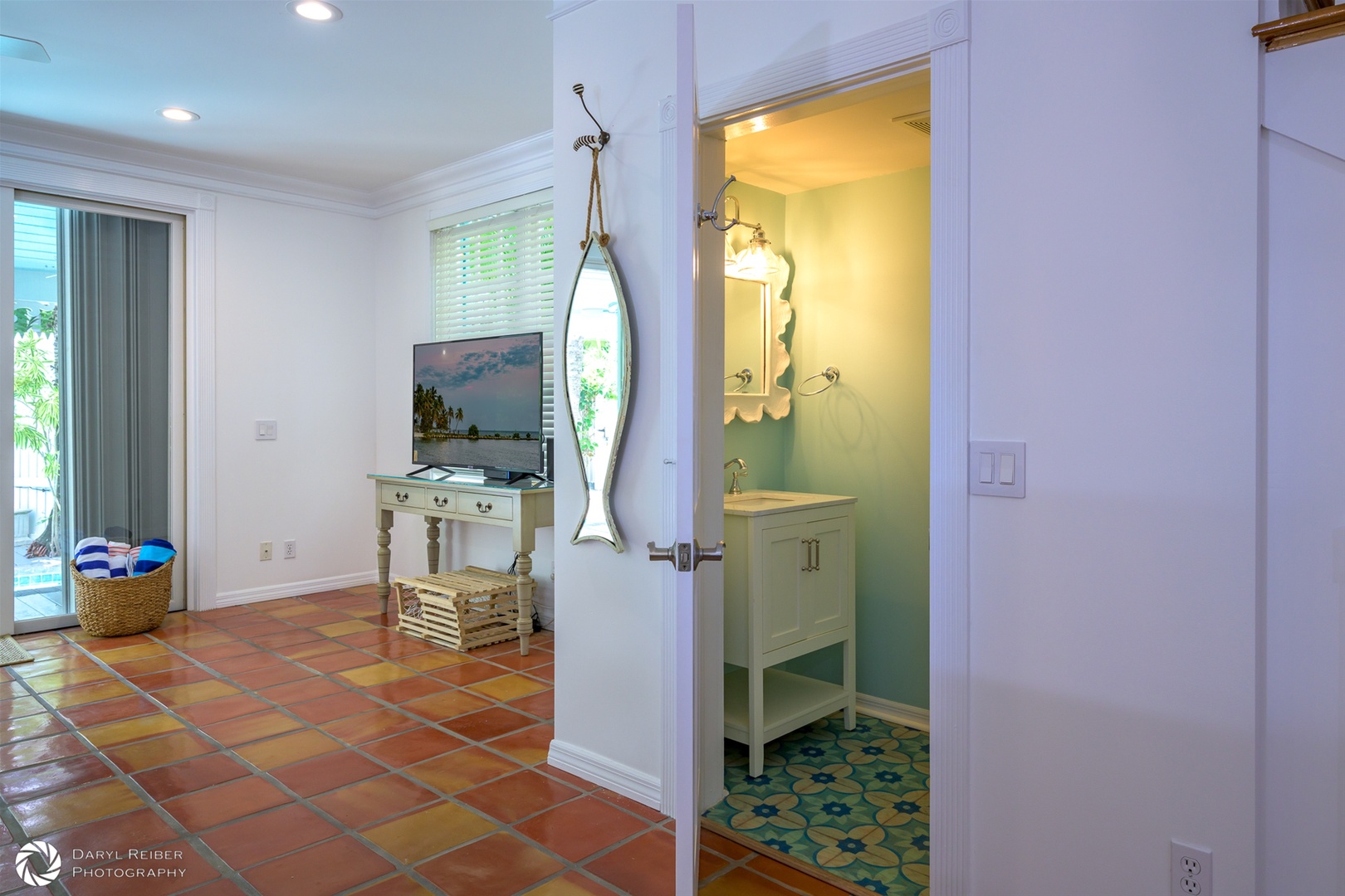 Half bathroom downstairs