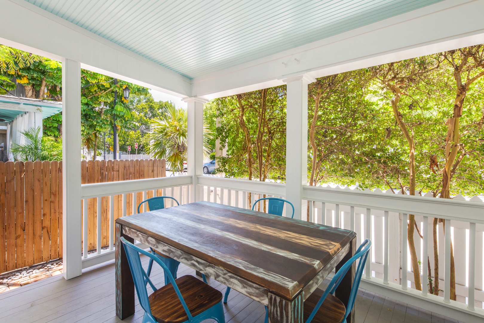 Front Porch Starboard Suite @ Tucked Away Key West