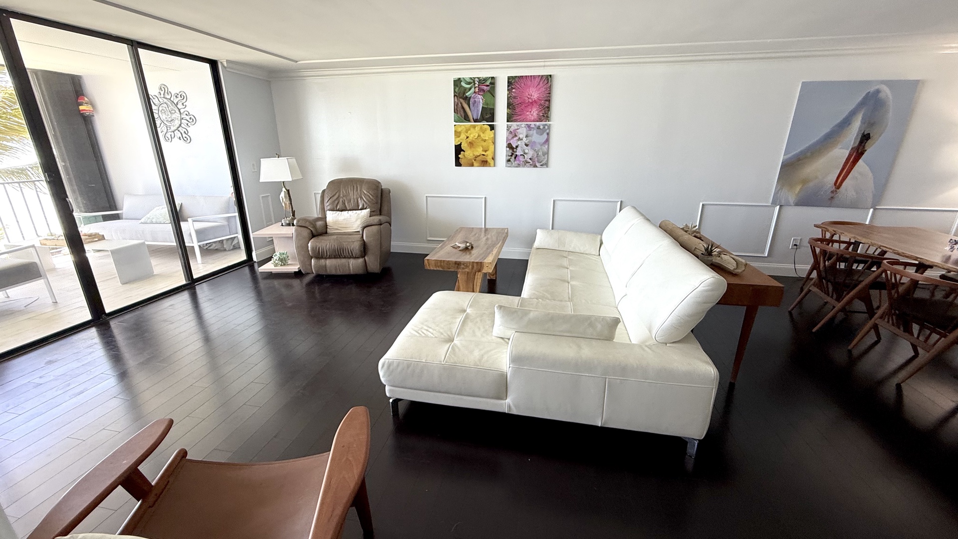 Living Area 1