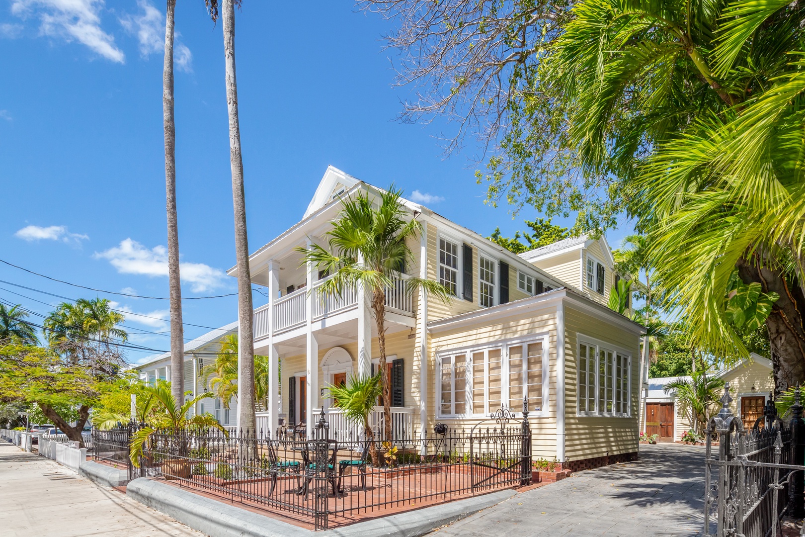 Mansion @ Watson House Grand Estate Key West