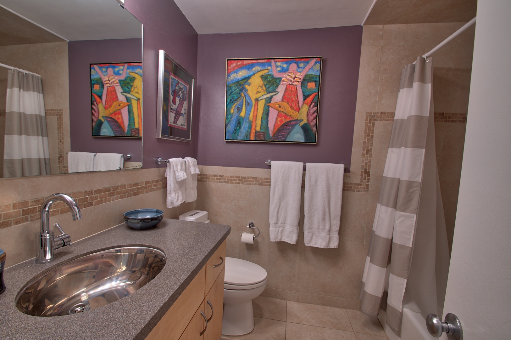 Bath 1 Ensuite Villa de Palmas Key West