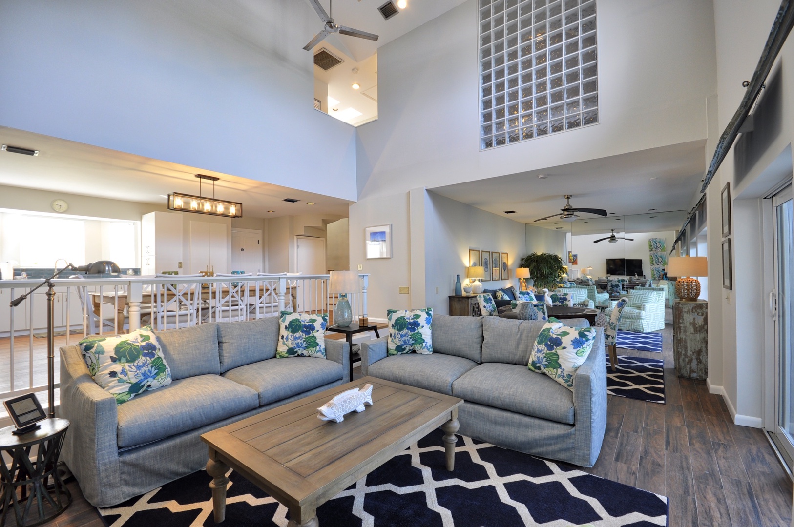Living Room Duval Square Penthouse