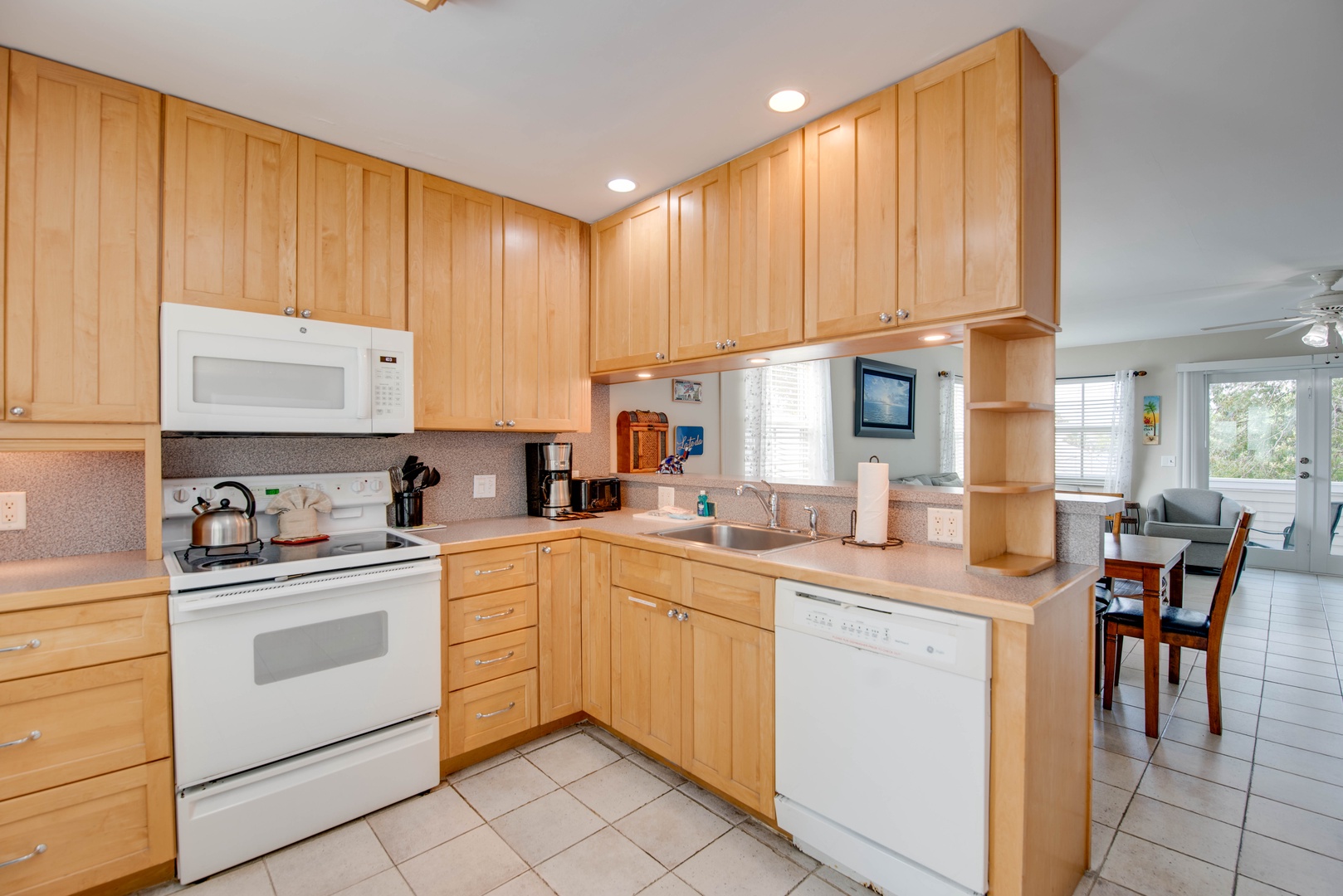 R1 Kitchen_4