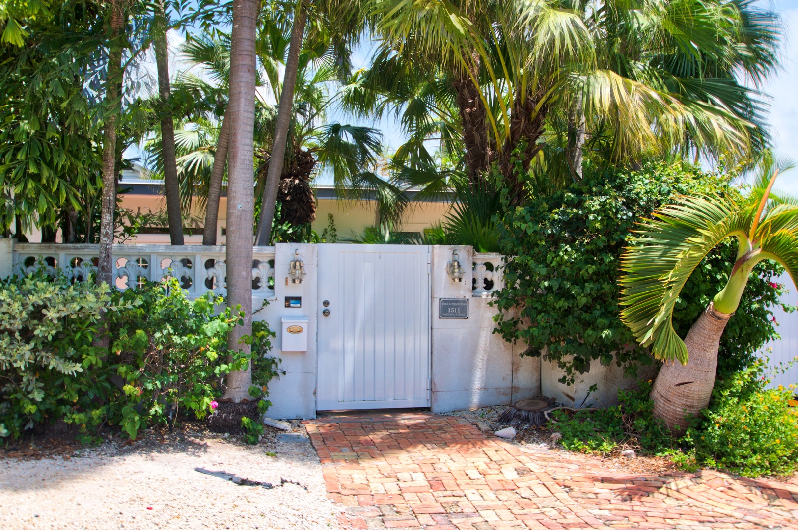Gated Driveway to Parking Villa Paradiso Key West