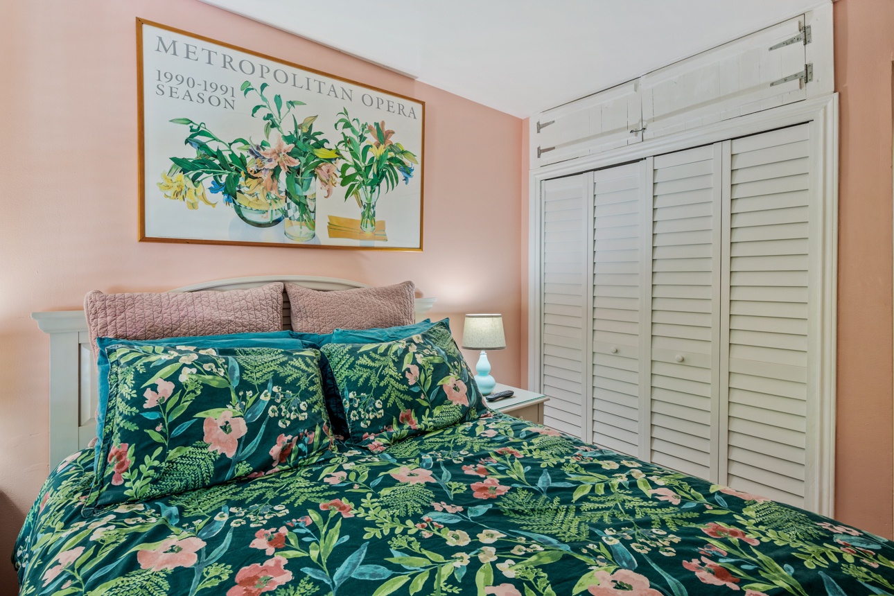 Main Bedroom Shipyard Palms @ Truman Annex