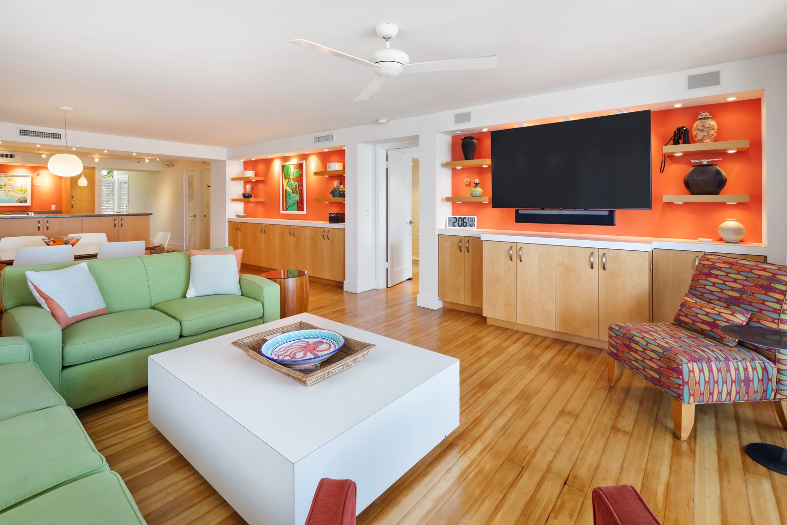 Key West Beach Club 206 Living Area
