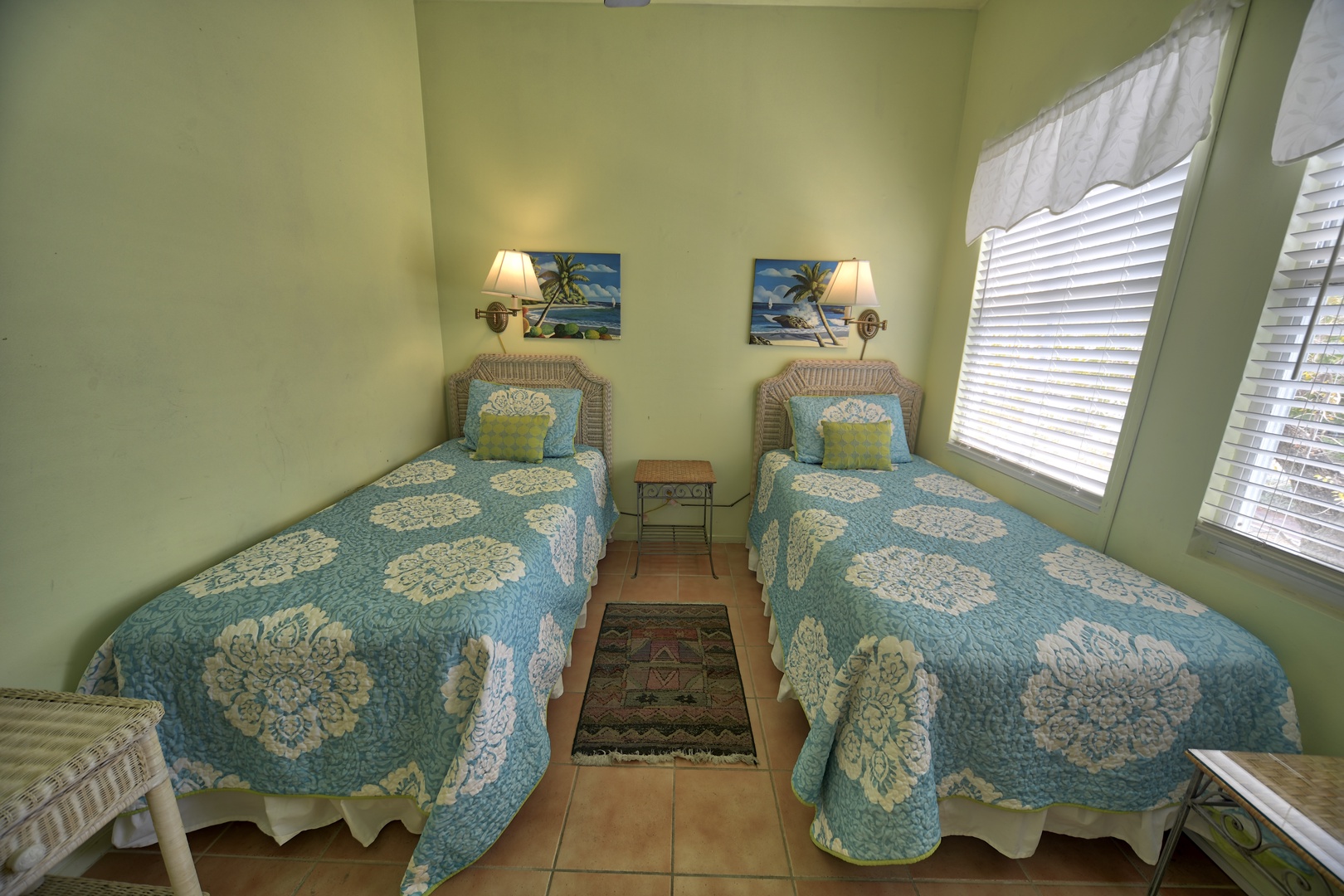 3rd Bedroom Courtyard Condo @ Duval Square Key West