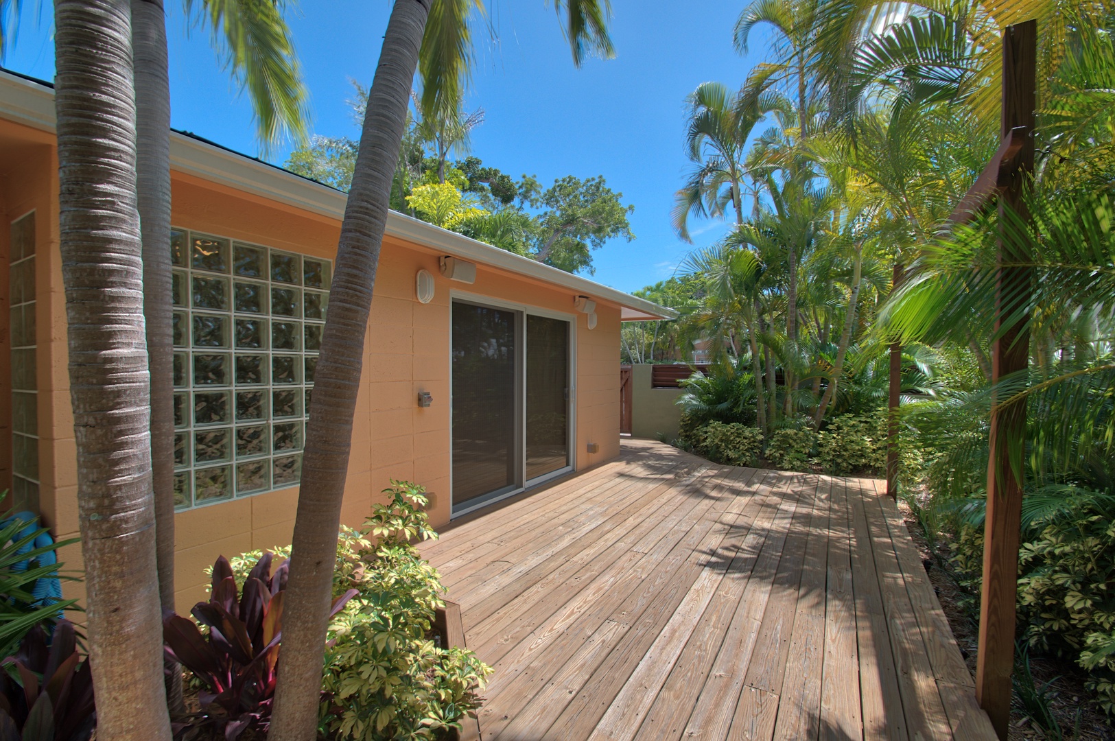 Private Deck Villa de Palmas Key West