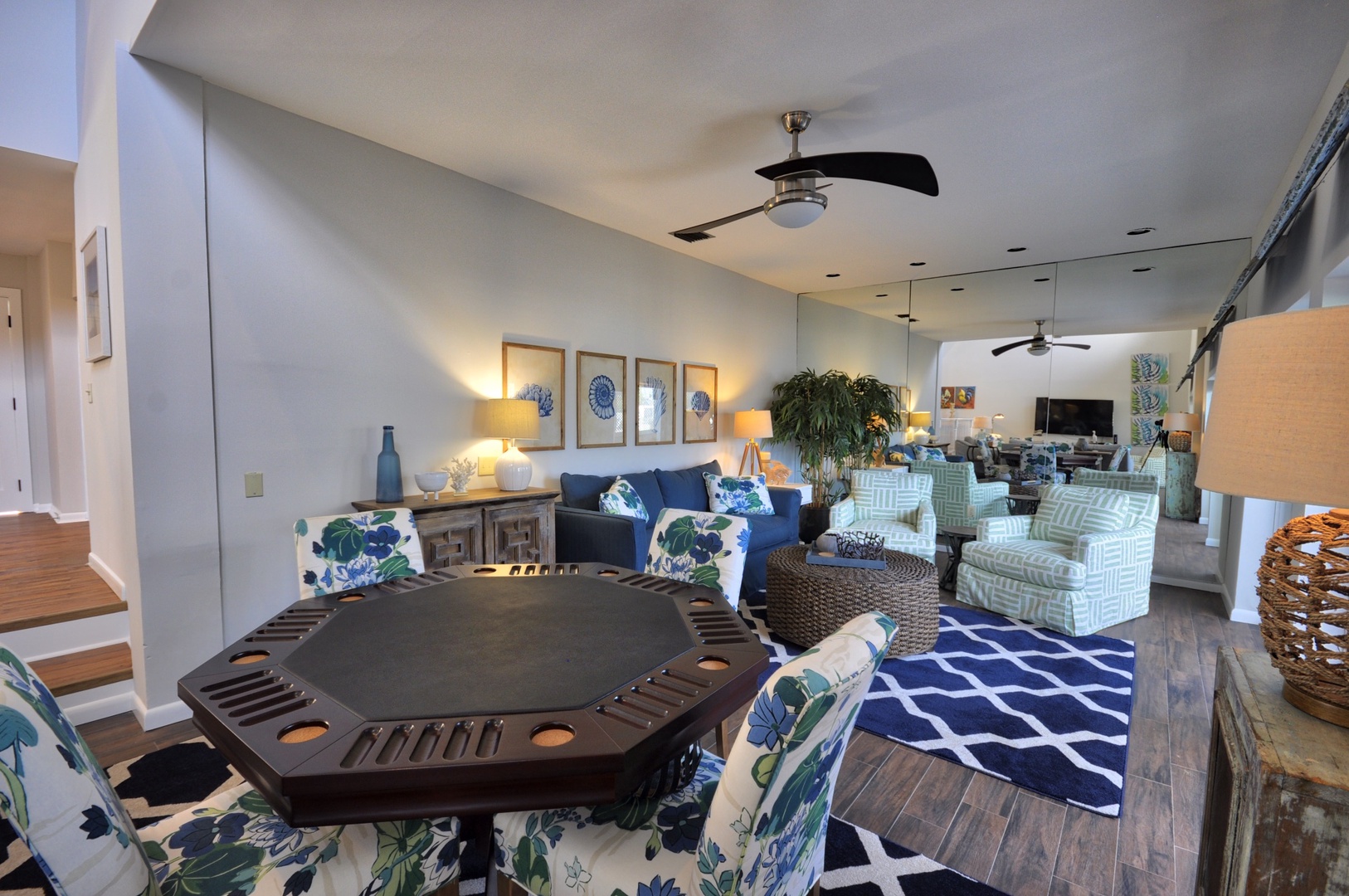 Game table Duval Square Penthouse
