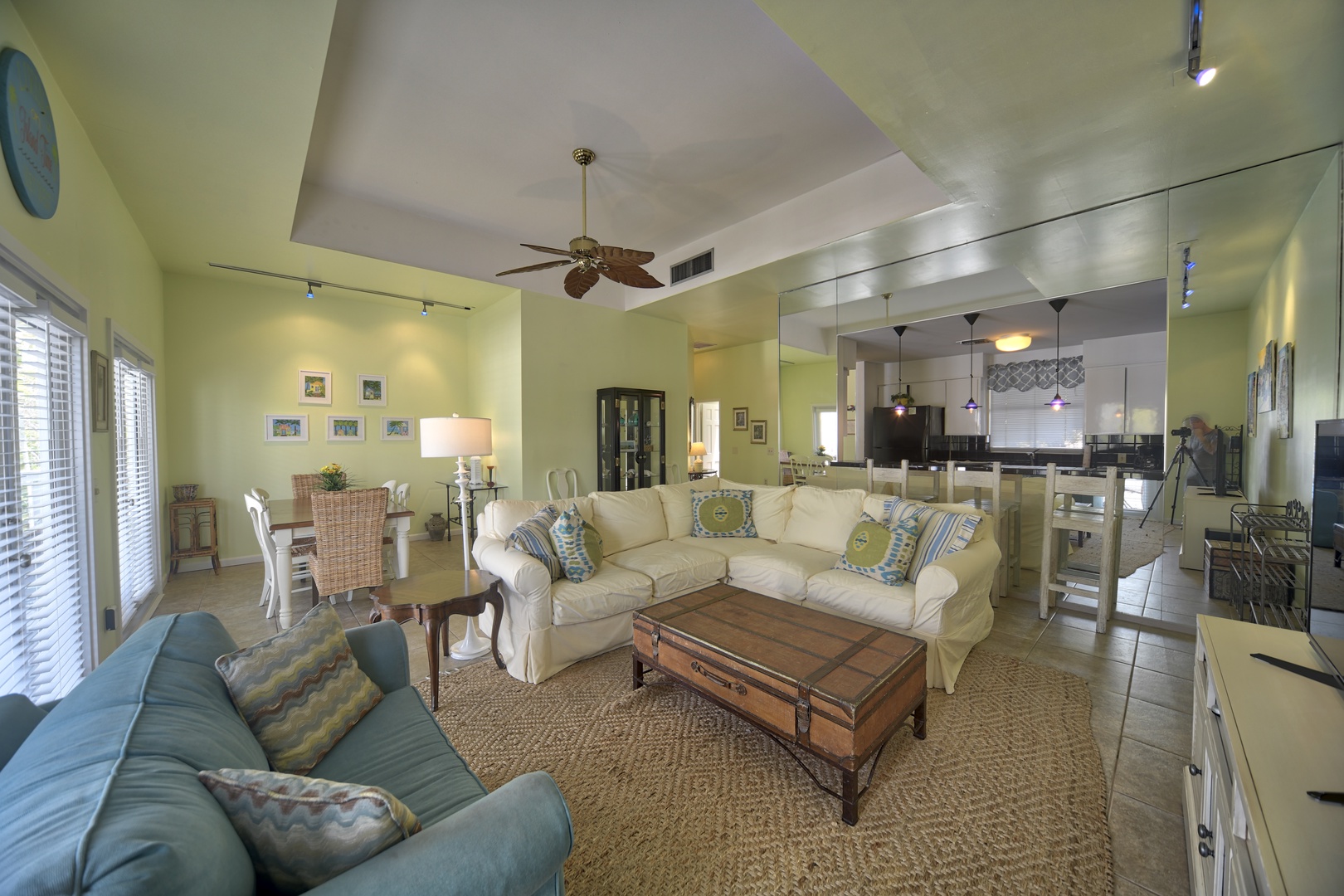 Open Concept Living, Dining and Kitchen Courtyard Condo @ Duval Square Key West