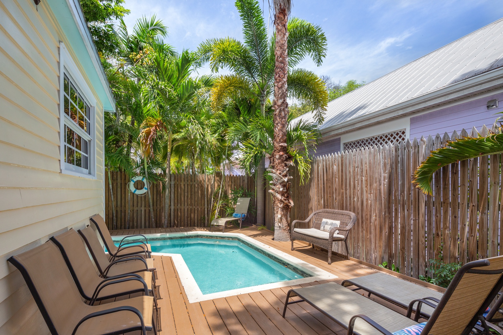 Villa Outdoor pool @ Watson House Grand Estate Key West