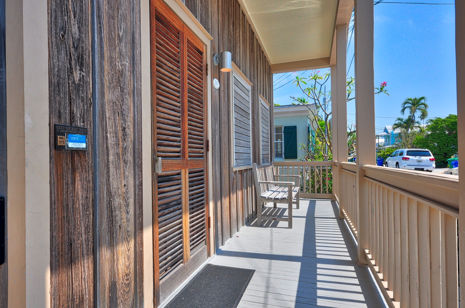 Front Porch Living Room Pete's Cottages Key West