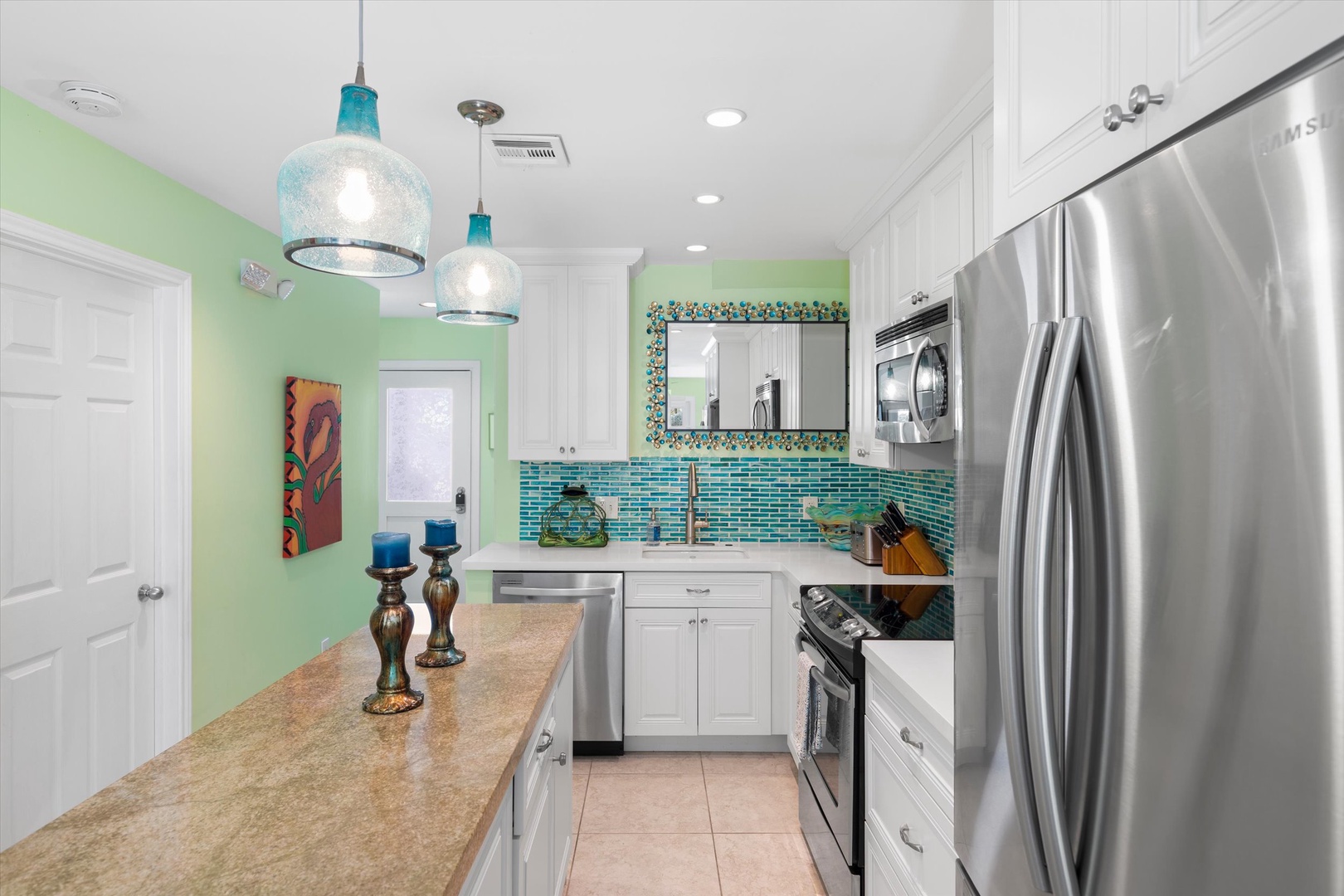 Full Kitchen