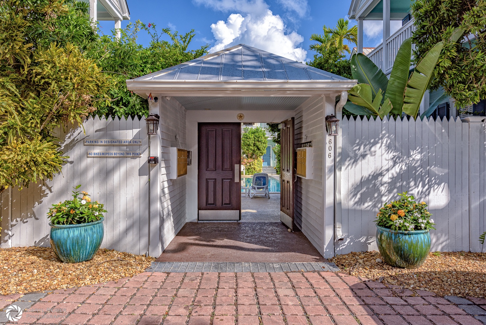 Main Entrance Gate to Windward Park