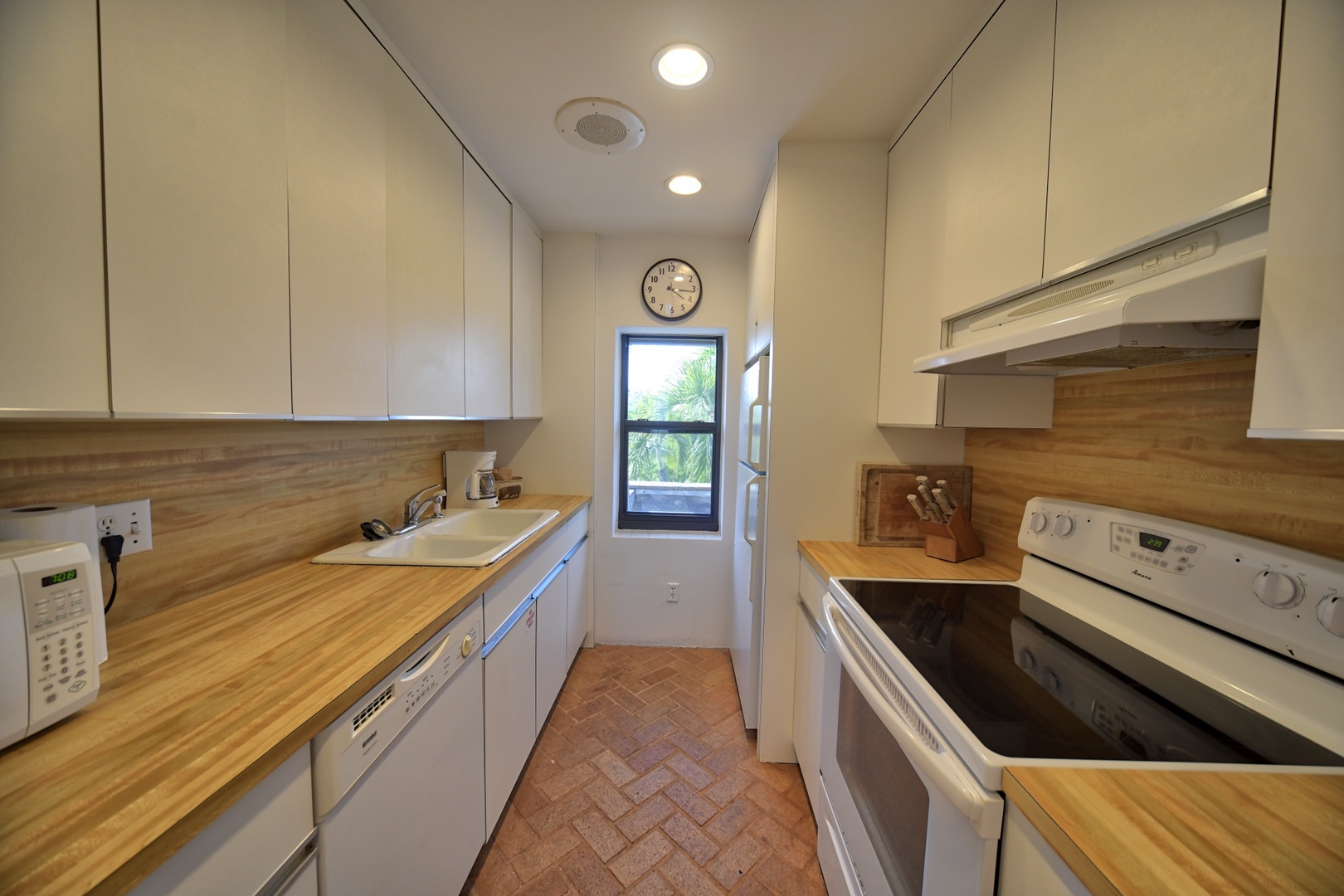 Kitchen Casa Atlantica One Bedroom