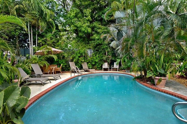 Shared Pool Ann Street Bali Studio Cottage Key West