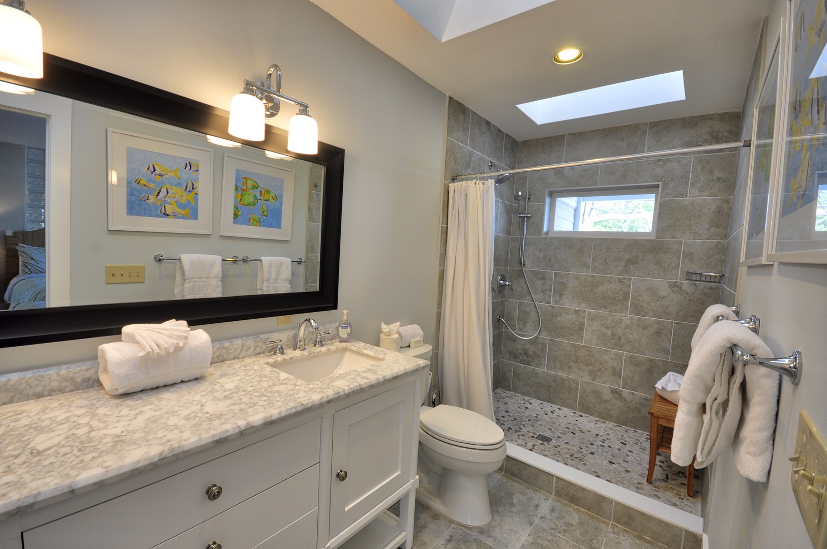 Main Bath Ensuite Duval Square Penthouse