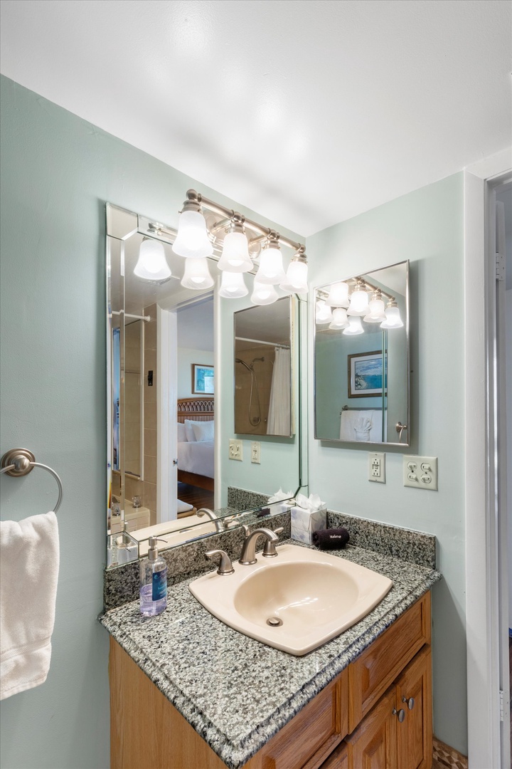 Primary ensuite bathroom