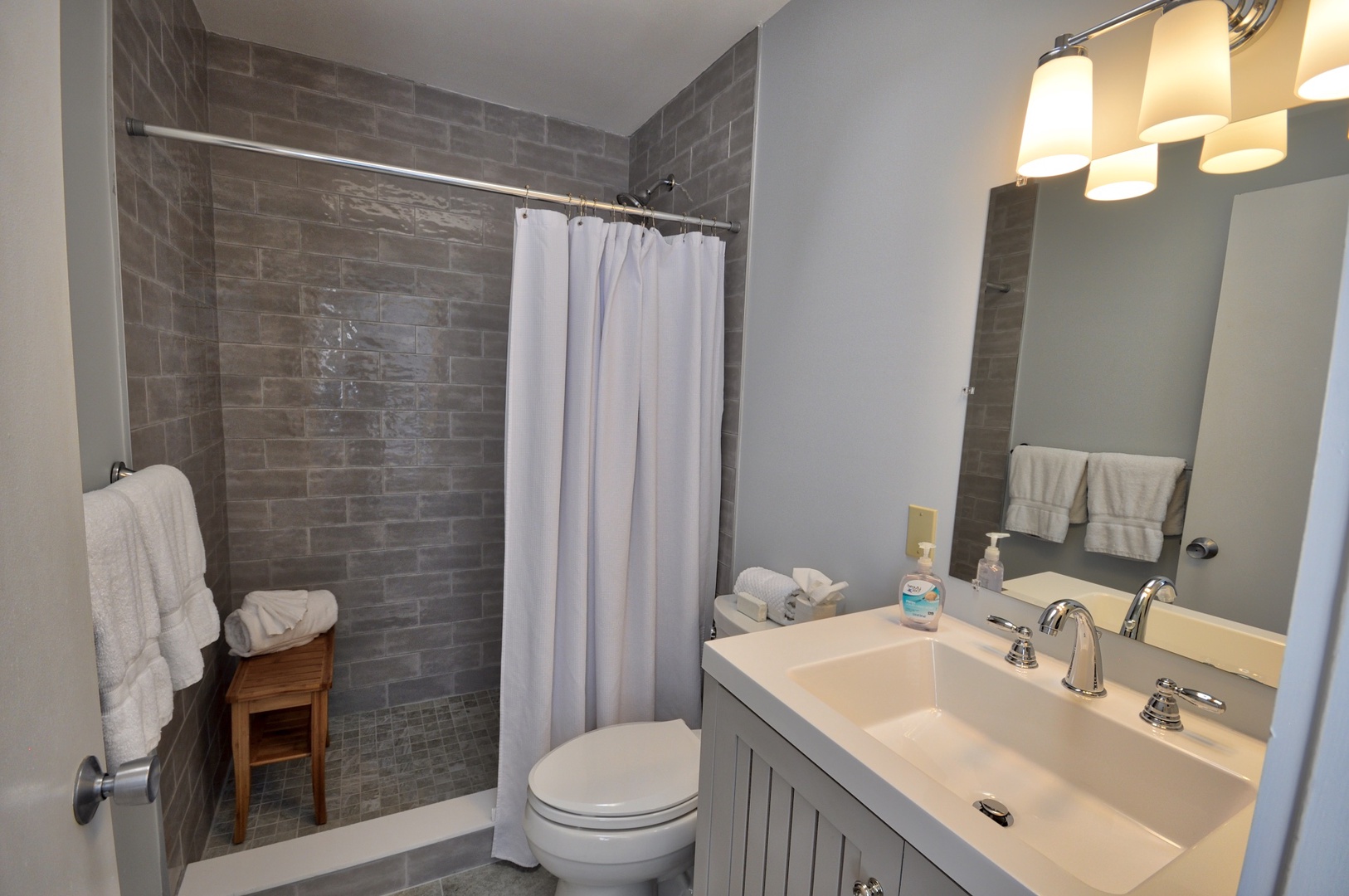 3rd Bath Ensuite Duval Square Penthouse