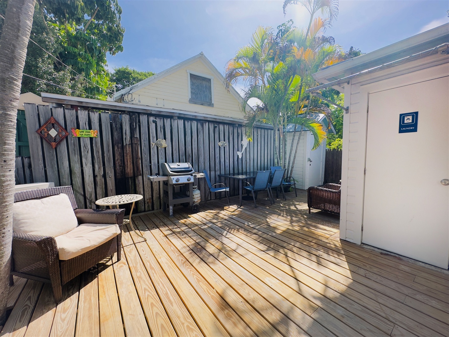 Shared Deck with Shared Laundry and Grill